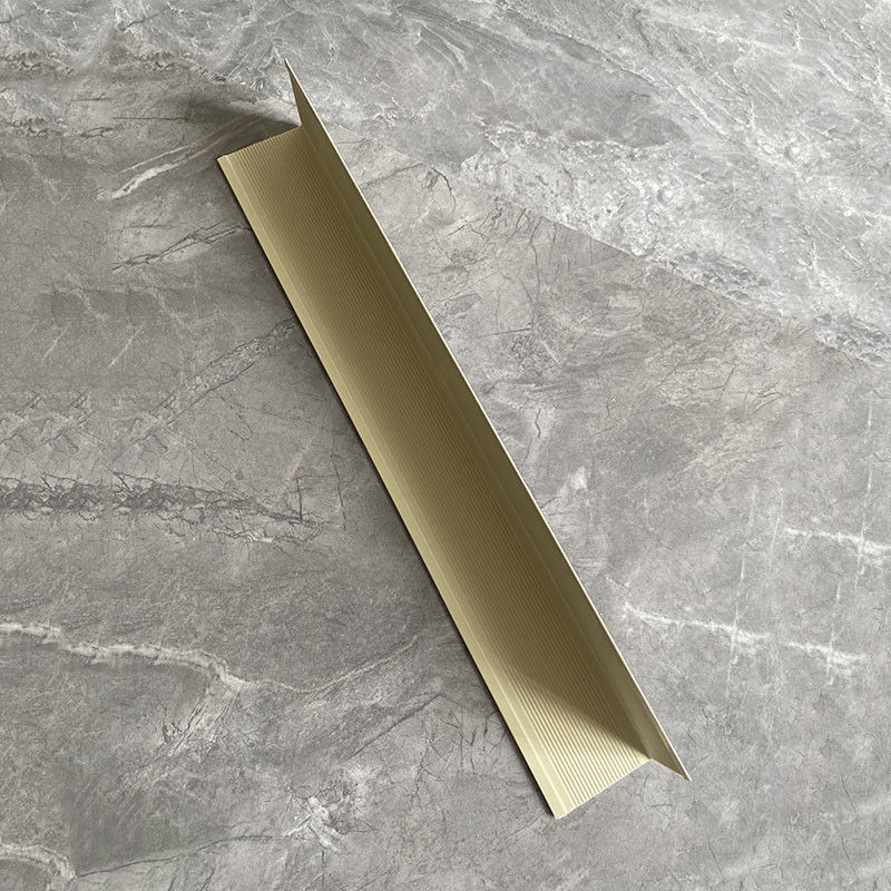 3D Modell Design L formen schützende Ecken PVCs für Wände