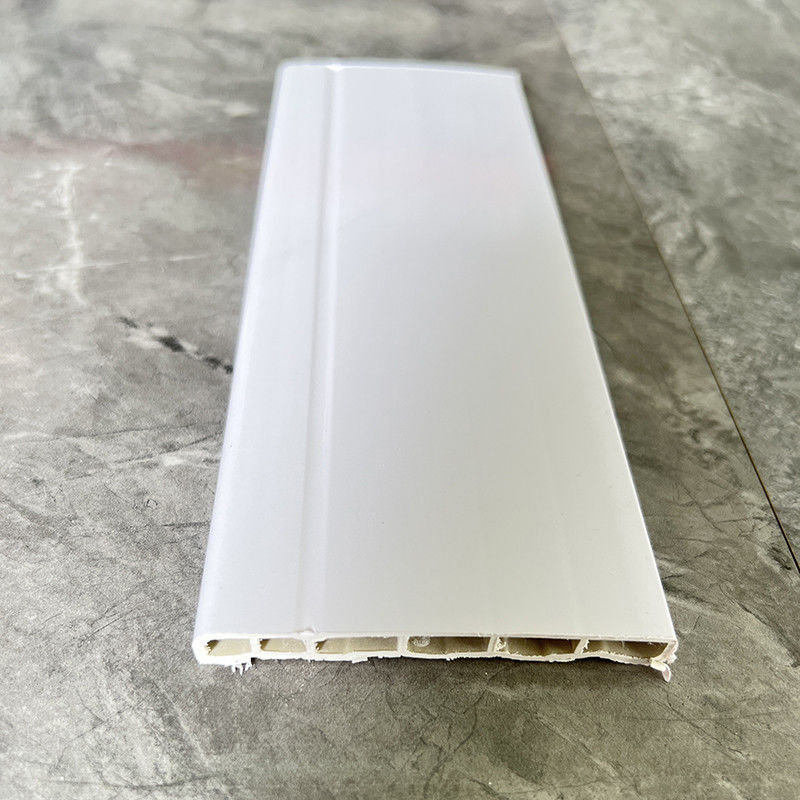 Wasserdichtes 150mm PVC-Skirting Board Dekorativ für anspruchsvolle Innenräume